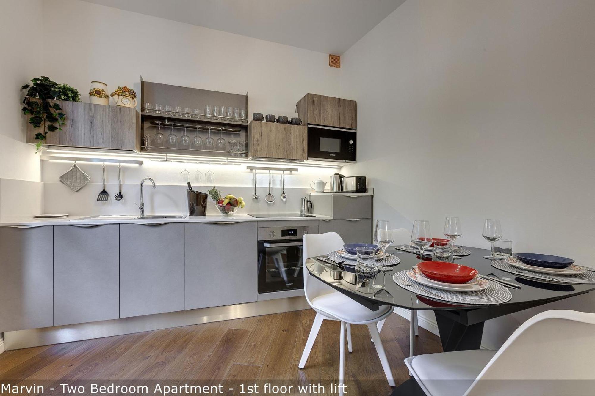 Bonnie - Clyde - Marvin Apartments By Mamo ฟลอเรนซ์ ภายนอก รูปภาพ