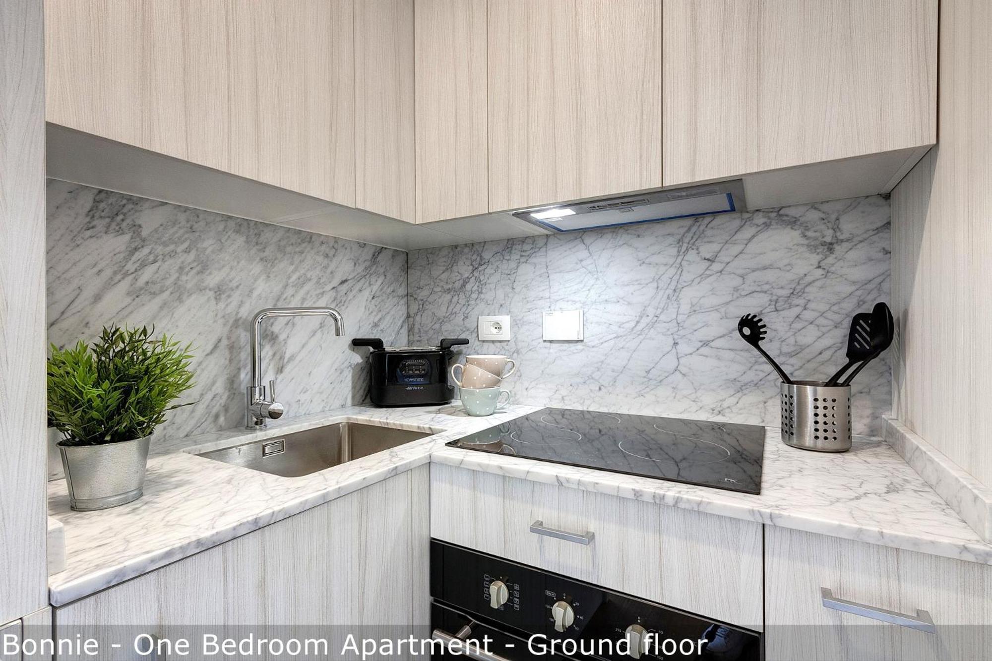 Bonnie - Clyde - Marvin Apartments By Mamo ฟลอเรนซ์ ภายนอก รูปภาพ